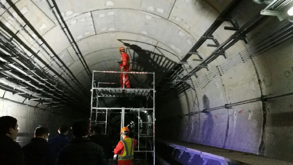 天桥地铁线路病害整治及养护维修